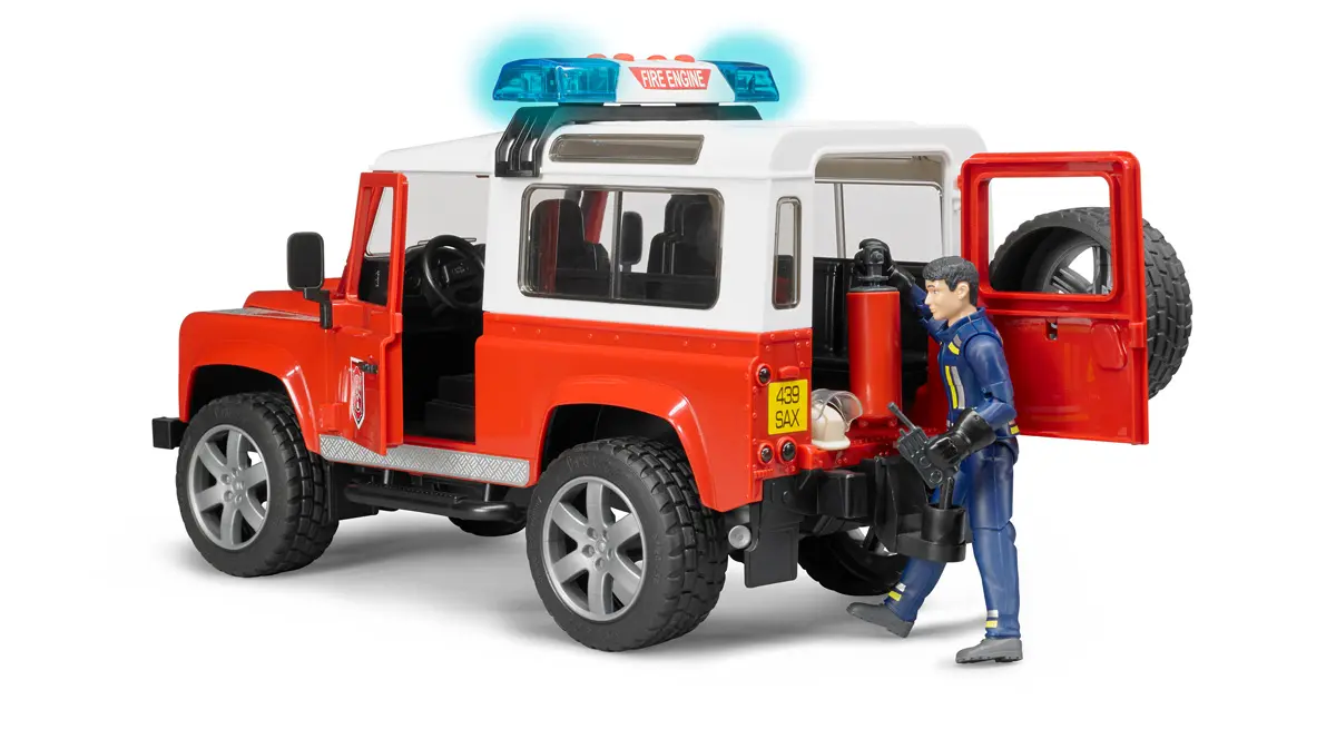 Внедорожник Land Rover Defender Station Wagon Пожарная с фигуркой - фото