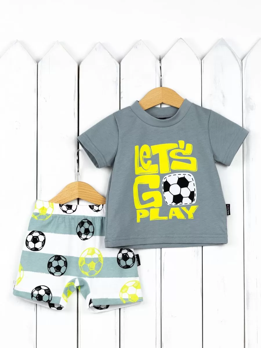 Комплект "Футбольные мячи": футболка, шорты