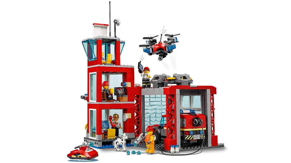 Сити пожарная. LEGO City 60215 пожарное депо. Конструктор LEGO City 60215 пожарное депо. Лего Сити пожарная станция 60215. LEGO / конструктор LEGO City 60215 пожарное депо.