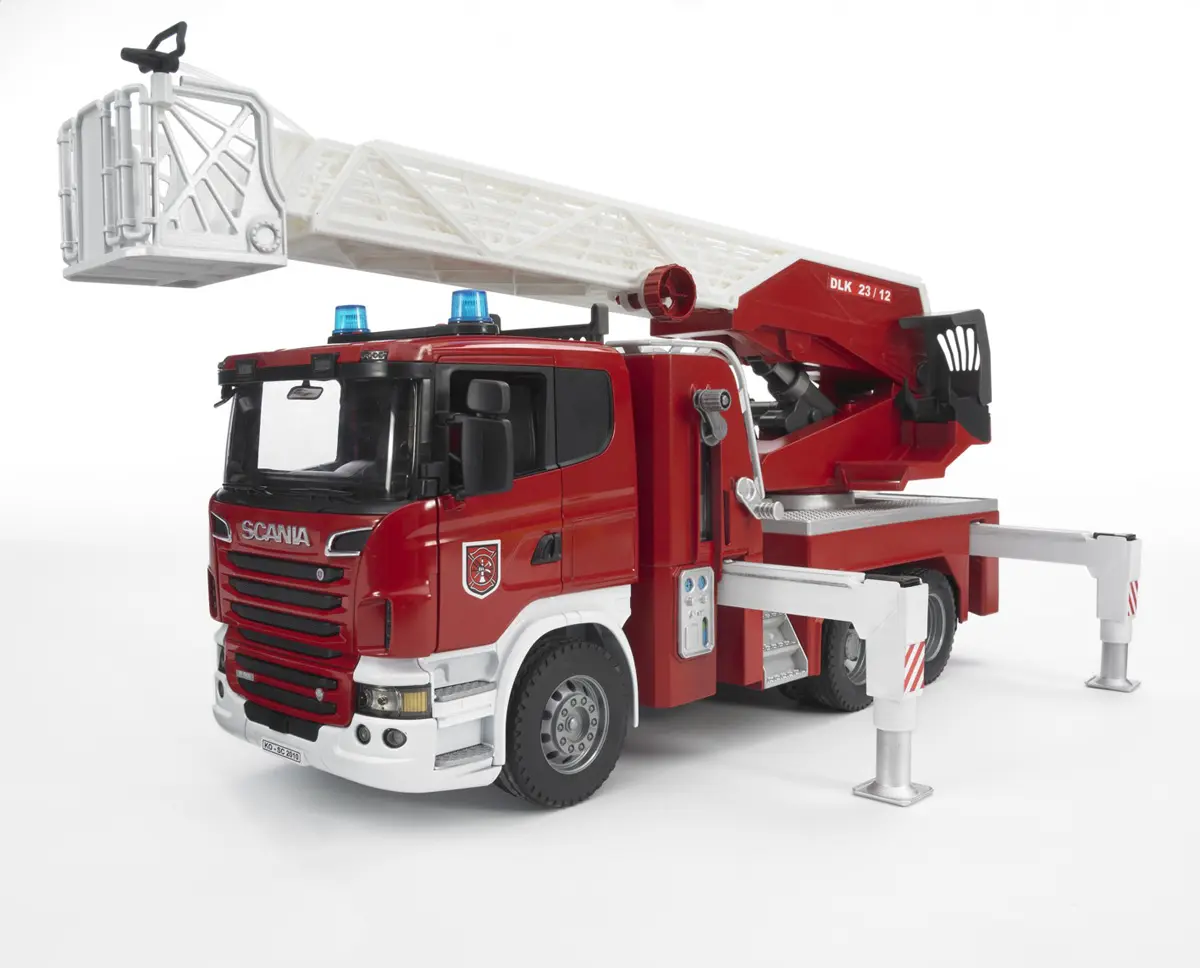 Пожарная машина Scania - фото