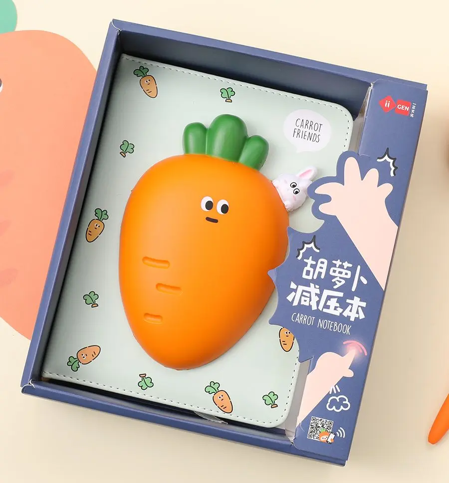 Блокнот со сквишем Carrot Friends Морковка - фото
